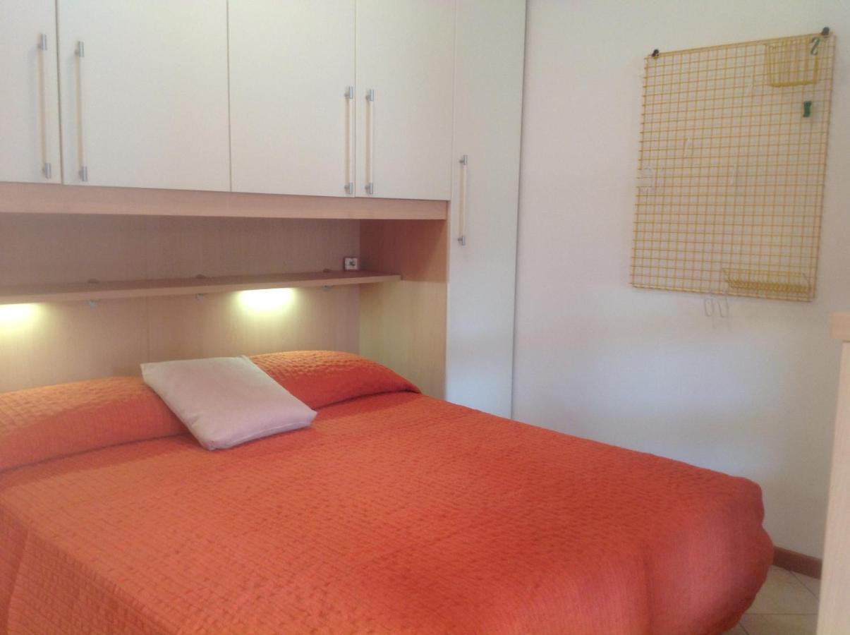 Hotel Apartments Villaggio Dei Fiori 4 Stars Luxury - Great Family Resort - Pet Friendly - With Hypermarket - Delivery Restaurant-Pizzeria - Room Breakfast With Supplement - Ultra Fast Wi-Fi - Play Area For Children - Olympic Swimming Pool - Parking Caorle Extérieur photo